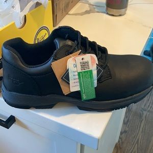 NIB Doc Martens black Linnet SD shoes